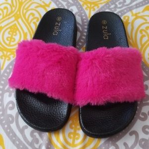 FREE GREY PAIR Zula pink slides like new. Make offer!